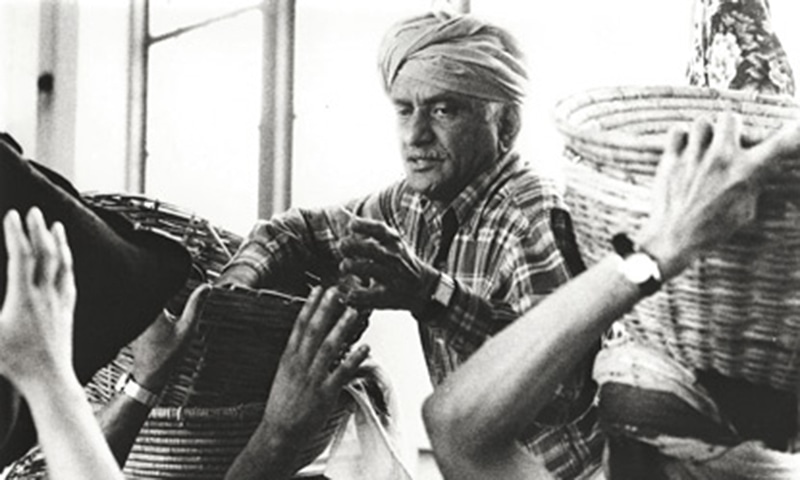 انہوں نے ریڈیو، تھیٹر، ٹی وی اور فلموں میں اپنی فنی صلاحیتوں کا لوہا منوایا۔