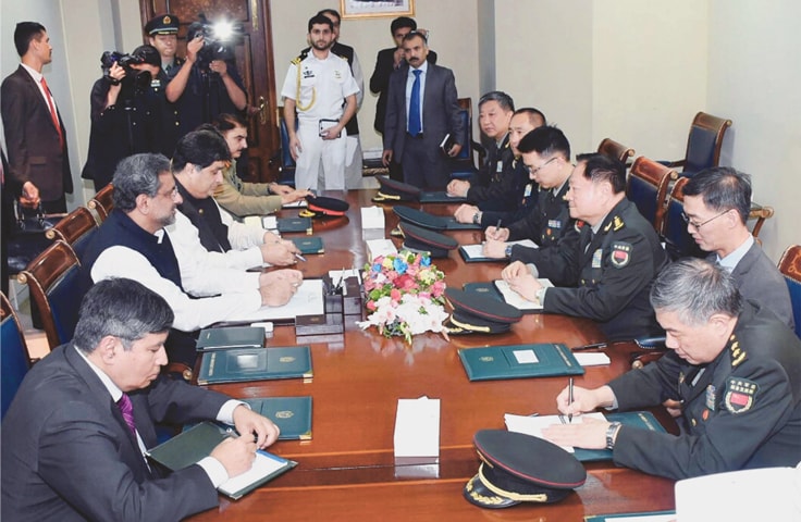 ISLAMABAD: Prime Minister Shahid Khaqan Abbasi speaks to Chinese Central Military Commission Vice Chairman General Zhang Youxia and his delegation at Prime Minister Office on Thursday.—PPI