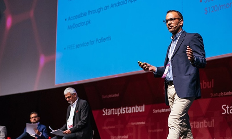 CEO Abid Zuberi speaking at StartupIstanbul in the run-up to the launch of Olacdoc.