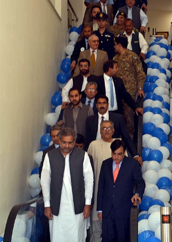 QUETTA: Prime Minister Shahid Khaqan Abbasi visits the newly-renovated and extended international airport during its inauguration ceremony on Wednesday.—APP