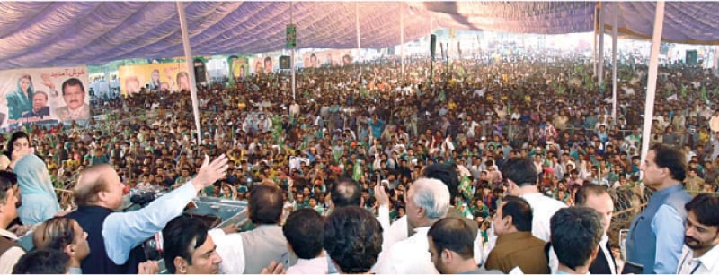 FAISALABAD: Nawaz Sharif addresses a public meeting here on Friday. — Dawn