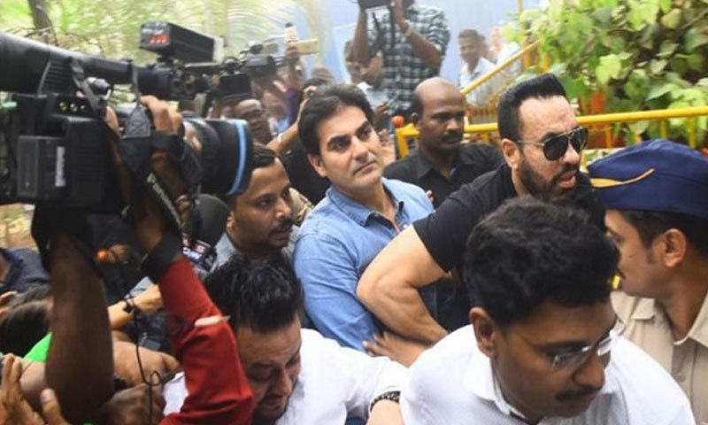 ارباز خان 2 جون کو بیان ریکارڈ کرانے کے لیے پیش ہوئے—فوٹو: نیوز 18