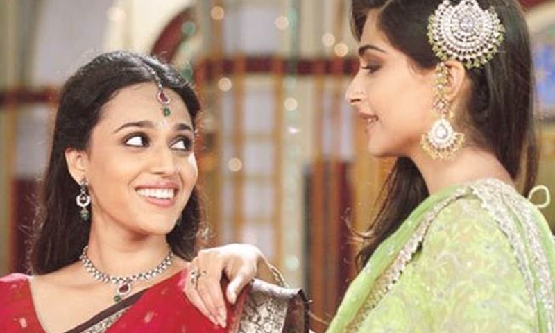 ممکنہ طور پر فلم میں دونوں اداکارائیں جلوہ گر ہوں گی&mdash;اسکرین شاٹ