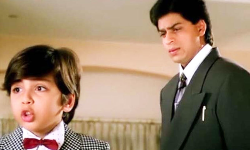 ارہان سنگھ 1996 کی فلم انگلش بابو دیسی میم میں&mdash;فوٹو: ٹوئٹر