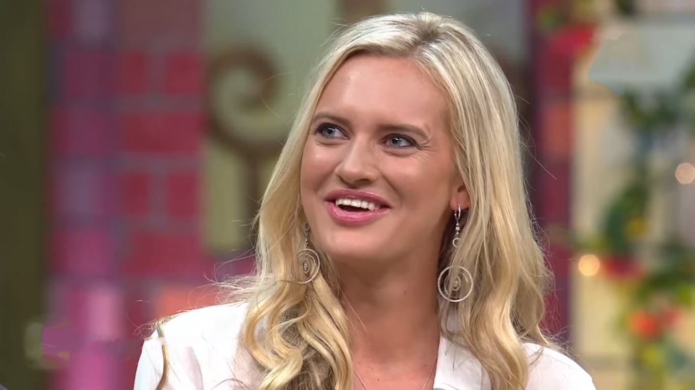 Shaniera Akram gets trolled for voting tweet