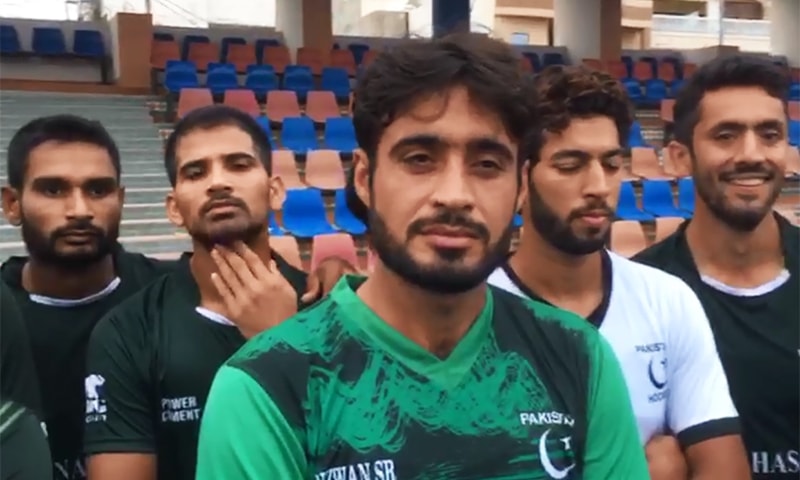 Captain Mohammad Rizwan Sr. and other players.