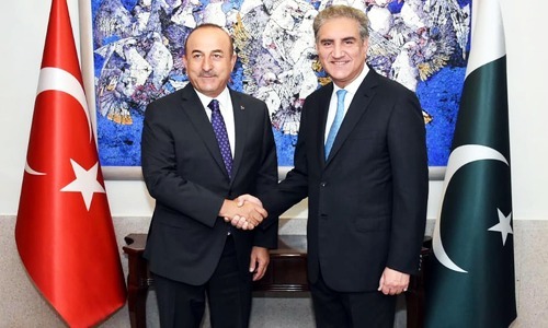 Turkey pledges to support Pakistan on Kashmir at UN