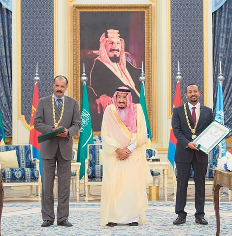 Jeddah: Saudi King Salman (centre) meets Eritrean President Isaias Afwerki (left) and Ethiopian Prime Minister Abiy Ahmed.—AP