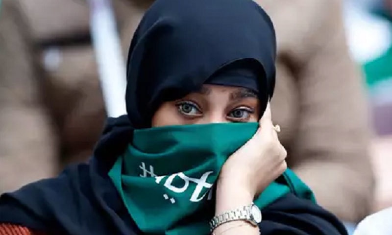 جوہی نے پہلے شوہر سے 2013 میں طلاق لی تھی،—فائل فوٹو: نیوز 18 جوہی نے پہلے شوہر سے 2013 میں طلاق لی تھی،—فائل فوٹو: نیوز 18