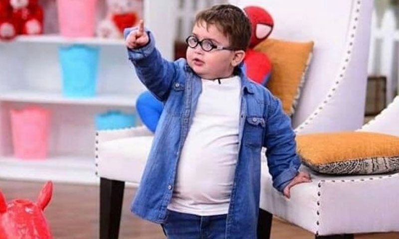 ننھے احمد کی ویڈیو رواں ماہ وائرل ہوئی &mdash;فوٹو/ اسکرین شاٹ