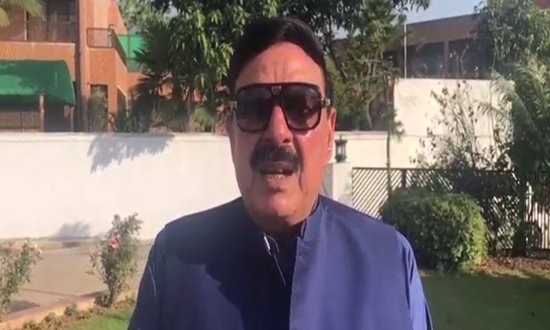 Railways Minister Sheikh Rashid speaking to the media on Friday. — DawnNewsTV