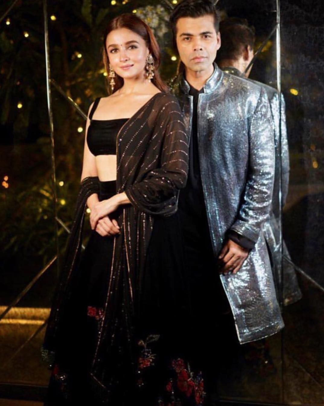 عالیہ بھٹ کے ساتھ ساتھ کرن جوہر بھی تقریب میں موجود تھے &mdash;فوٹو/ انسٹاگرام