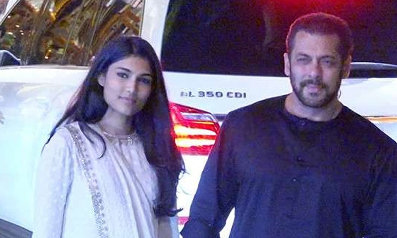 سلمان خان بھانجی کو اپنی فلم سے متعارف کرانے کے خواہش مند ہیں—فوٹو: فلم فیئر
