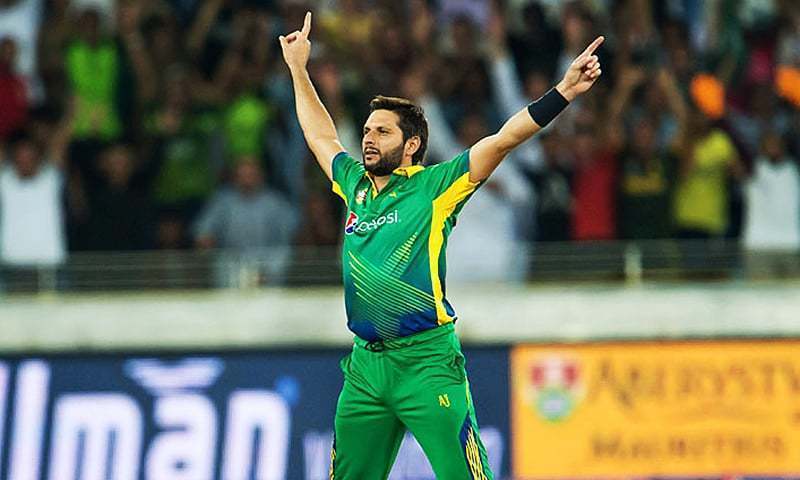 Former Pakistan star all-rounder Shahid Afridi was released by Karachi Kings as the six Pakistan Super League (PSL) franchises announced their retrained players for its fourth edition of the glitzy Twenty20 league on Tuesday. —AFP/File photo