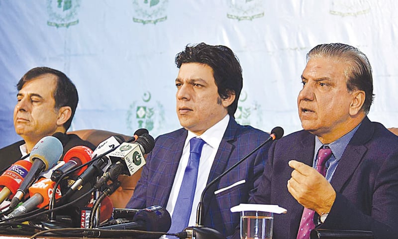 FEDERAL Minister for Water Resources Faisal Vawda and Wapda chairman retired Lt Gen Muzammil Hussain addressing a joint press conference on Wednesday.—APP