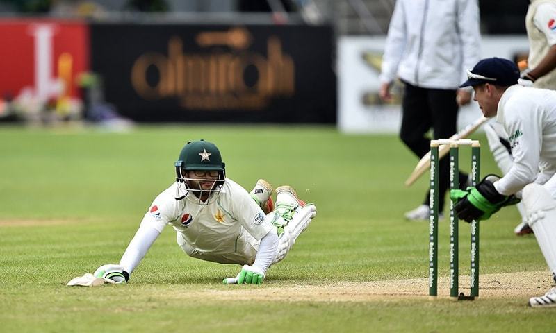 Set to make 195 in around 50 overs, tourists cruised home in 40.2 overs to complete a satisfactory workout. &mdash;Dawn Archives