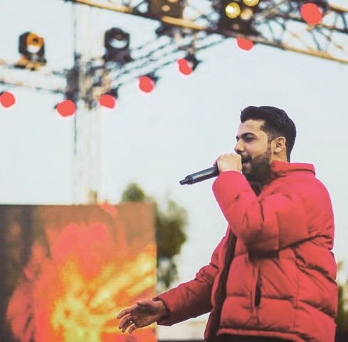 Khayal by Shamoon Ismail is one of the songs from his album Cookie and is easy to follow and hummable even for the non-native Punjabi listener