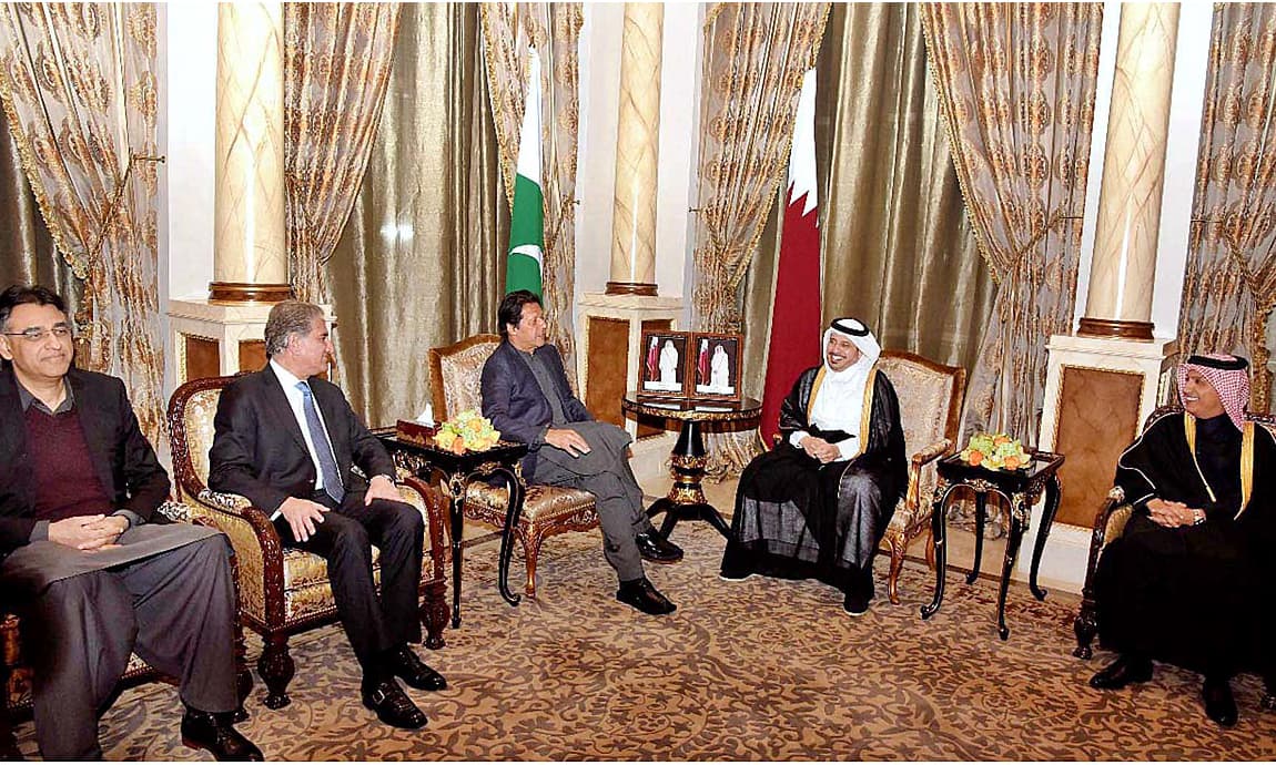 PM Imran Khan meets Qatar's PM Abdullah bin Nasser bin Khalifa Al Thani at his residence. —APP