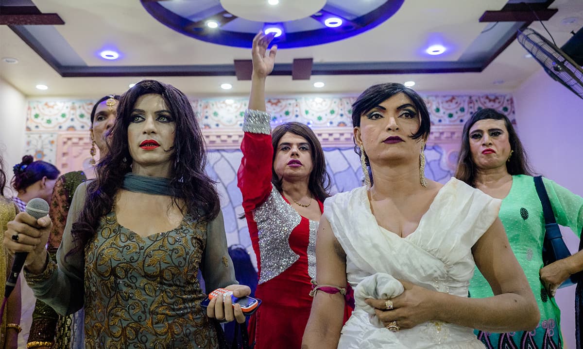 Members of  the transgender community at an event | Photo by Mohammad Ali, White Star