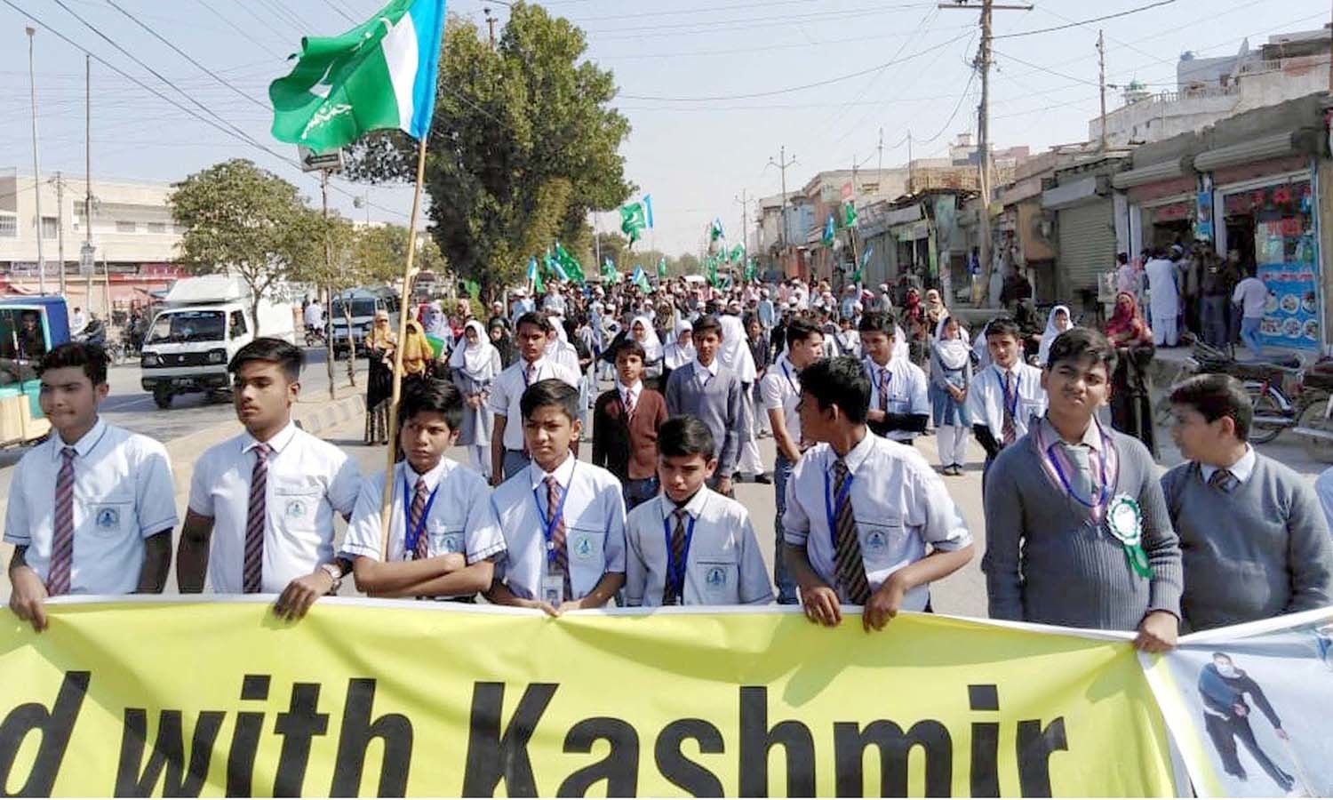جس میں مقبوضہ وادی میں بھارتی فوج کے وحشیانہ مظالم، خواتین کی بے حرمتی، نوجوانوں کو لاپتہ کر کے مارے جانے جیسے افسوسناک واقعات کو عالمی برادری کے سامنے اجاگر کیا جارہا ہے — پی پی آئی فوٹو
