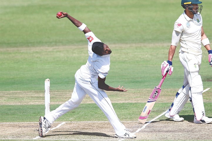 DURBAN: Sri Lanka’s Vishwa Fernando bowls during the first Test against South Africa at Kingsmead on Friday.—AFP