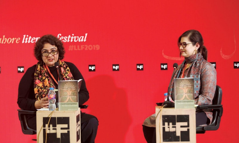 LAHORE: Shadab Zeest Hashmi (R) at a session moderated by Dr Amra Raza. — White Star LAHORE: Shadab Zeest Hashmi (R) at a session moderated by Dr Amra Raza. — White Star