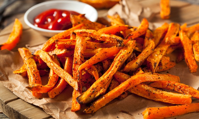 اب مزیدار کرسپی آلو گھر پر بنائیں —فوٹو/ شٹر اسٹاک اب مزیدار کرسپی آلو گھر پر بنائیں —فوٹو/ شٹر اسٹاک