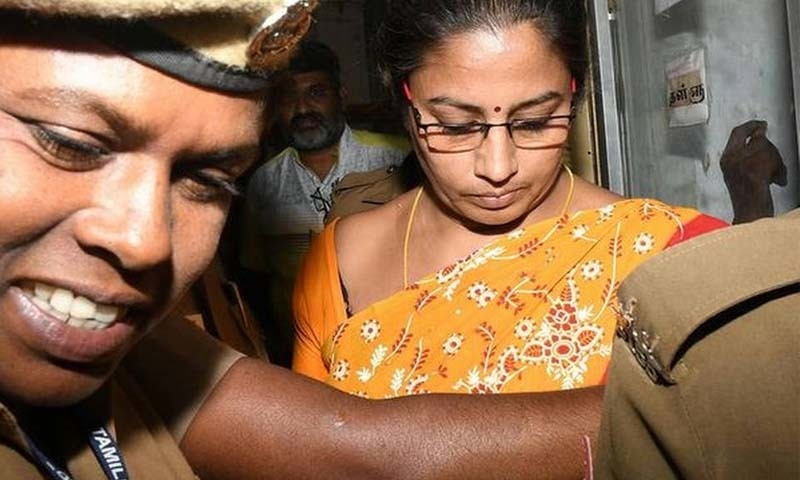 نرمالا دیوی پر سینیئر حکام کو خوش کرنے کے لیے طالبات کو بھیجنے کا الزام ہے &mdash; فوٹو بشکریہ: دی ہندو