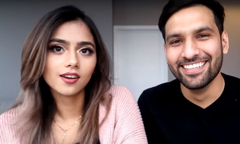 مداحوں کے کمنٹس پر دونوں ہنستے دکھائی دیے—اسکرین شاٹ