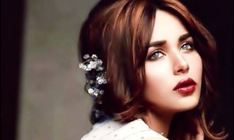 ایان علی جب بھی ملک واپس آئیں ان کے خلاف کارروائی ہوگی،عدالتی حکم&mdash; فوٹو: بشکریہ فیس بک