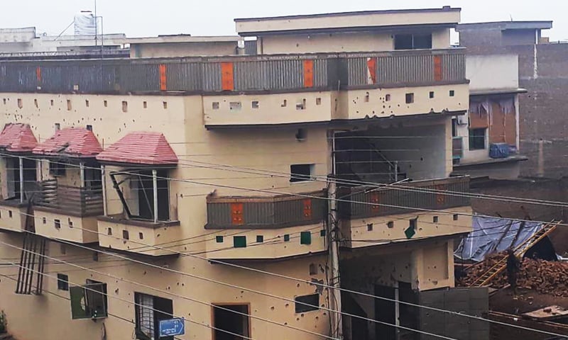 The suspects had taken cover in this residential building in Phase 7 of the Hayatabad locality.— Sirajuddin