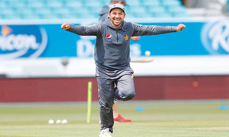 PAKISTAN captain Sarfraz Ahmed runs in an animated mood during a nets session on Tuesday.—Reuters