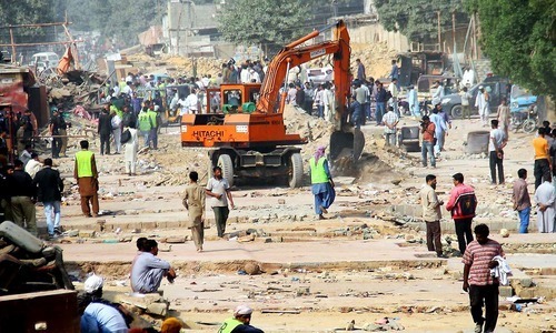 The KCR Mutasirin Action Committee chairman says some 1,050 homes are being seen as a hindrance to the KCR project. ─ Online/File