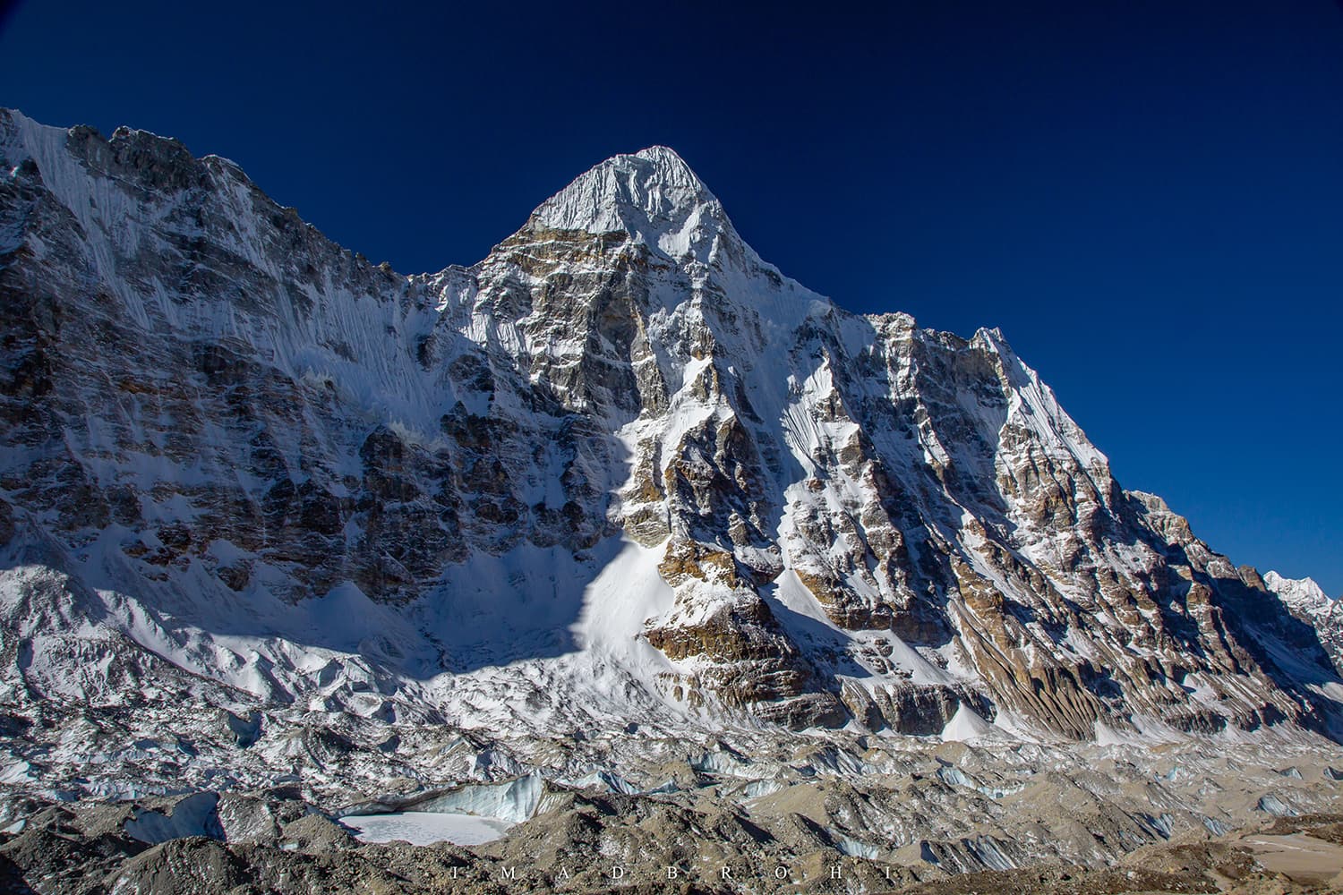 Wedge Peak (6,802m) and Kangchenjunga Glacier.