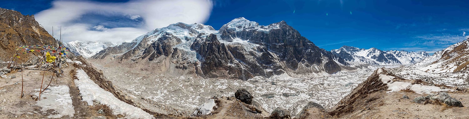 Panorama at Oktang. L-R: Kangchenjunga (8,586m; in the clouds), Kabru (7,412m) and Kabru South (7,318m).