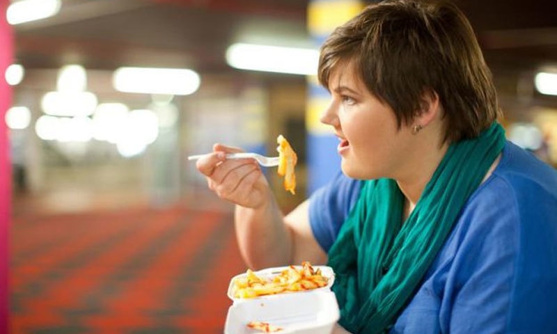 موٹاپے کا سبب ناقص ہوتی ہے، ماہرین&mdash;فوٹو: فالو سیلری