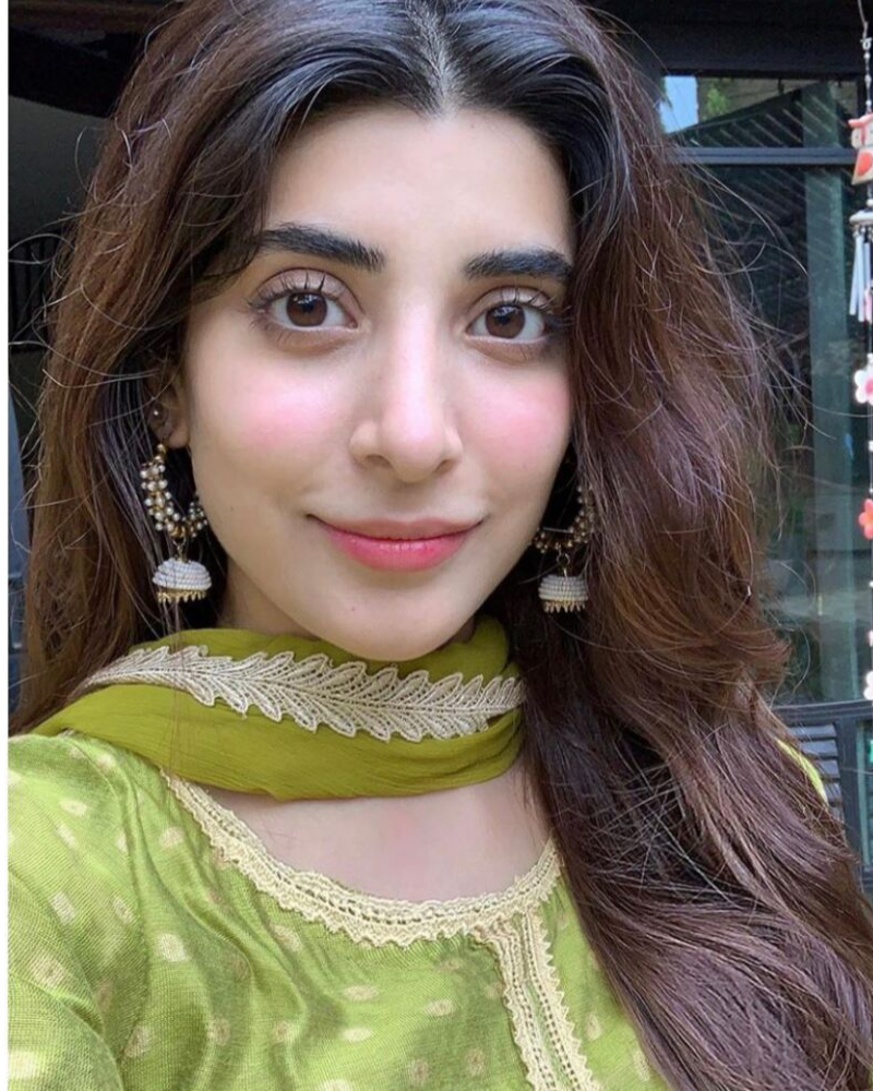 Urwa Hocane is giving us desi girl vibes in this light green chundri print.