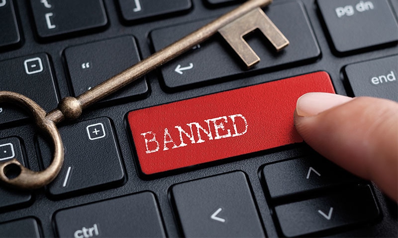 اس سے قبل مارچ میں جماعت الدعوہ اور اس سے منسلک اداروں کو کالعدم قرار دے دیا گیا تھا — تصویر: شٹراسٹاک اس سے قبل مارچ میں جماعت الدعوہ اور اس سے منسلک اداروں کو کالعدم قرار دے دیا گیا تھا — تصویر: شٹراسٹاک