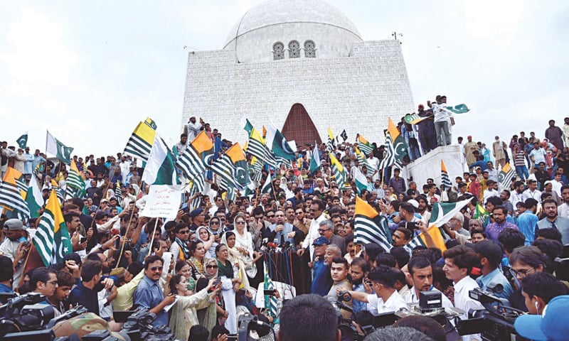 PEOPLE gather at the Quaid’s mausoleum to observe solidarity with Kashmiris on Friday.—APP PEOPLE gather at the Quaid’s mausoleum to observe solidarity with Kashmiris on Friday.—APP