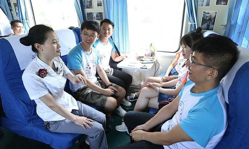 ÙÙ Ù¹Ø±ÛÙ Ú©Ø§ Ø§ÛÚ© ÙÙØ¸Ø± â Ù¹ÙØ¦Ù¹Ø± ÙÙÙ¹Ù