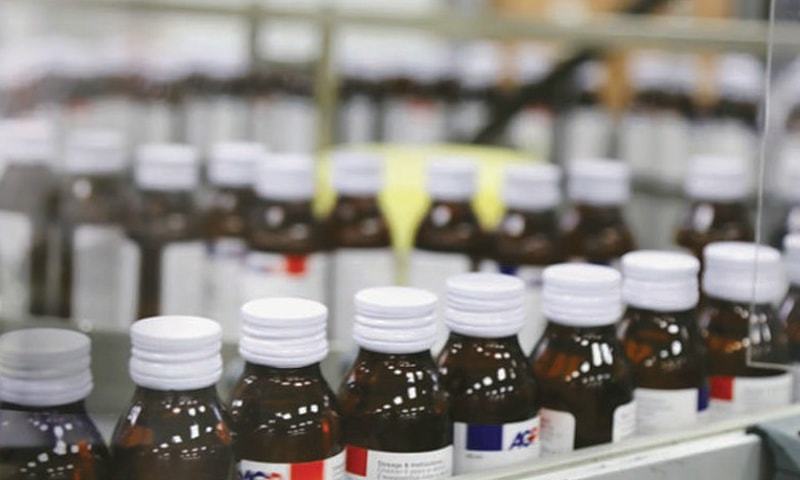 مالی سال کے دوران ادویات سازی کے شعبے پر بھی کافی فرق پڑا—ڈان اخبار مالی سال کے دوران ادویات سازی کے شعبے پر بھی کافی فرق پڑا—ڈان اخبار