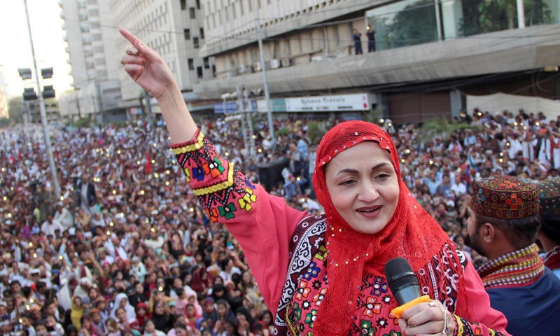 سندھ کے ثقافتی دن پر بھی شازیہ خشک عوامی میلوں میں پرفارمنس کرتی رہی ہیں—فوٹو: اے اسٹاک
