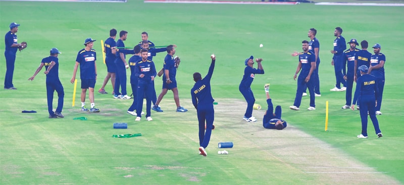 LAHORE: Sri Lankan players take part in a training session at the Gaddafi Stadium on Friday.—M.Arif/White Star