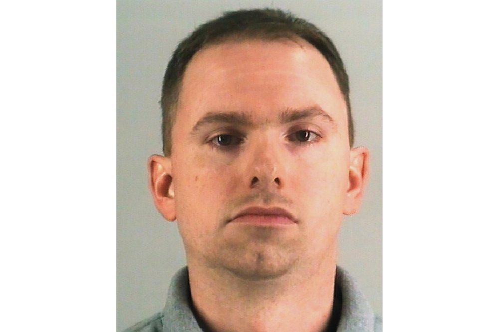 This undated photo provided by the Tarrant County Jail shows Aaron Dean. ─ AP