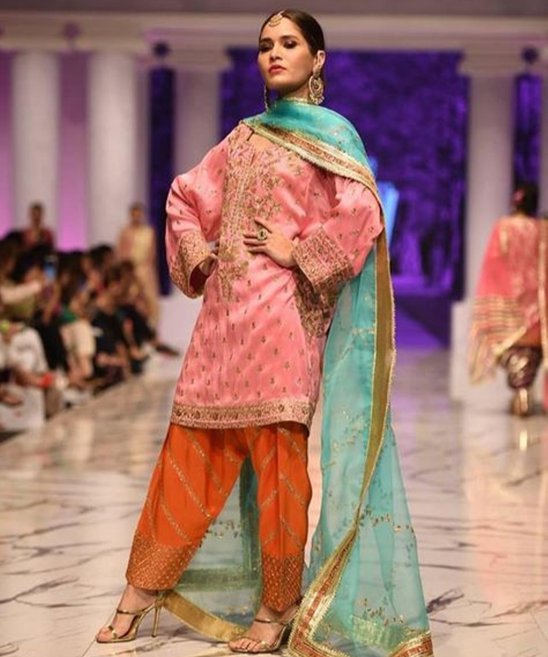 Is Pakistan gearing towards slow and sustainable fashion? No, but it needs  to - Culture - Images