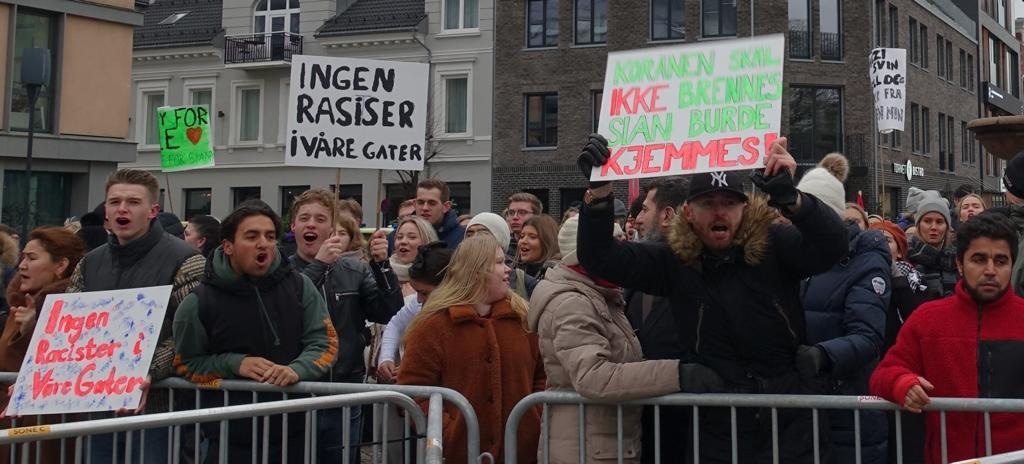 During SIAN's Nov 16 anti-Islam demonstration in Kristiansand a young boy can be seen holding a placard that reads “No racism in our streets”. — Photo by author