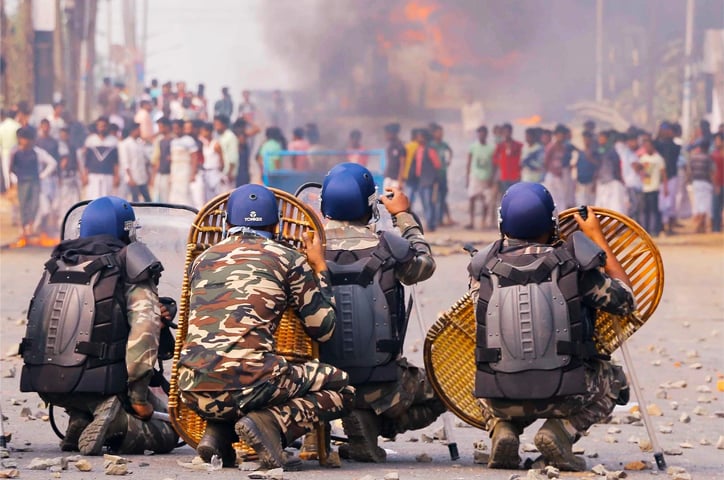 Protesters clash with police on the outskirts of Kolkata | AFP