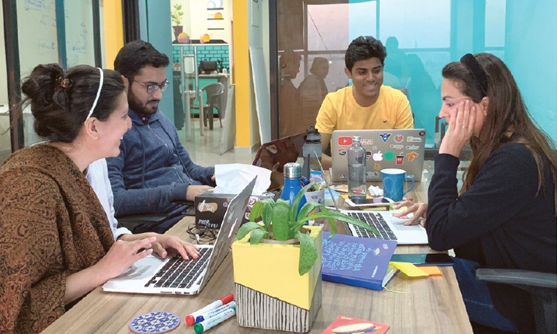 Team Oraan bets on digitising the customary committees to help you save better.