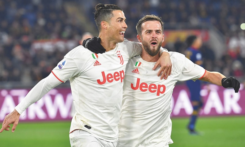 Juve take control of Serie A with win at Roma - Newspaper - DAWN.COM