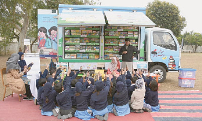 Mobile library, Pakistan